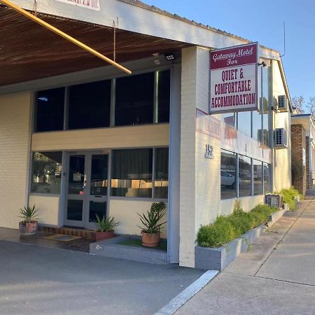 Gateway Motor Inn Narrandera Kültér fotó