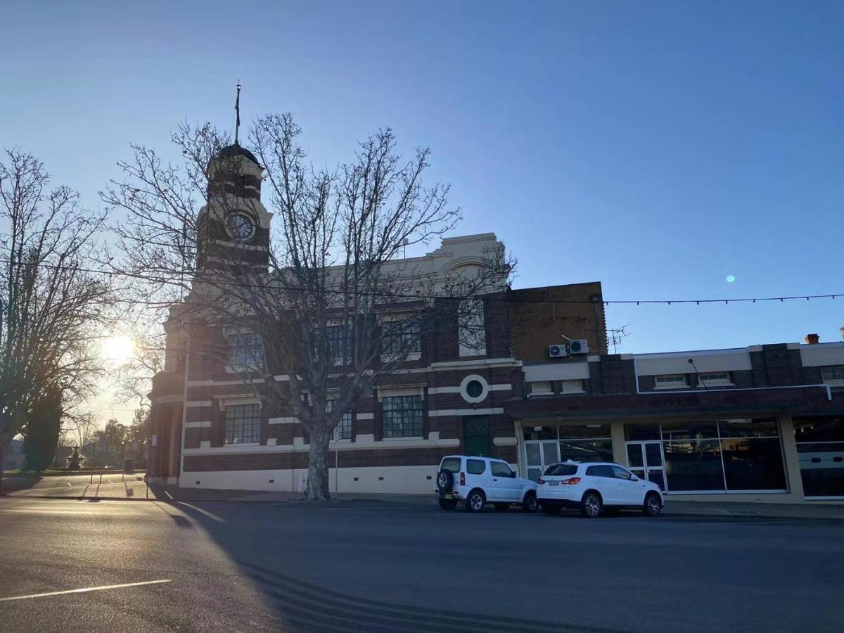Gateway Motor Inn Narrandera Kültér fotó
