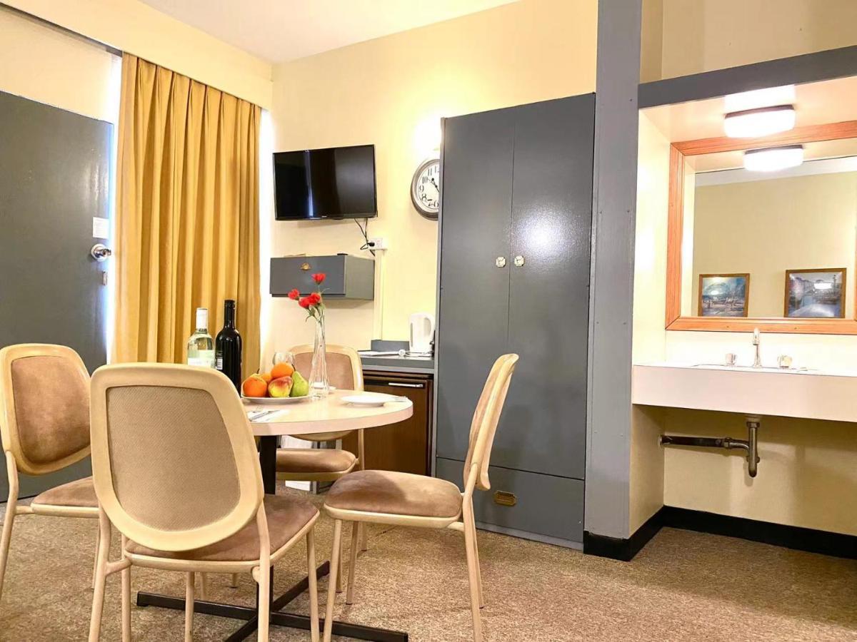 Gateway Motor Inn Narrandera Kültér fotó